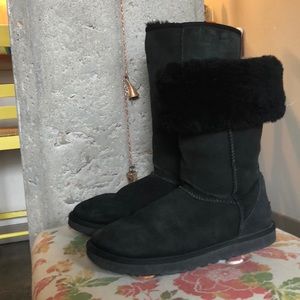 Tall black Ugg boots